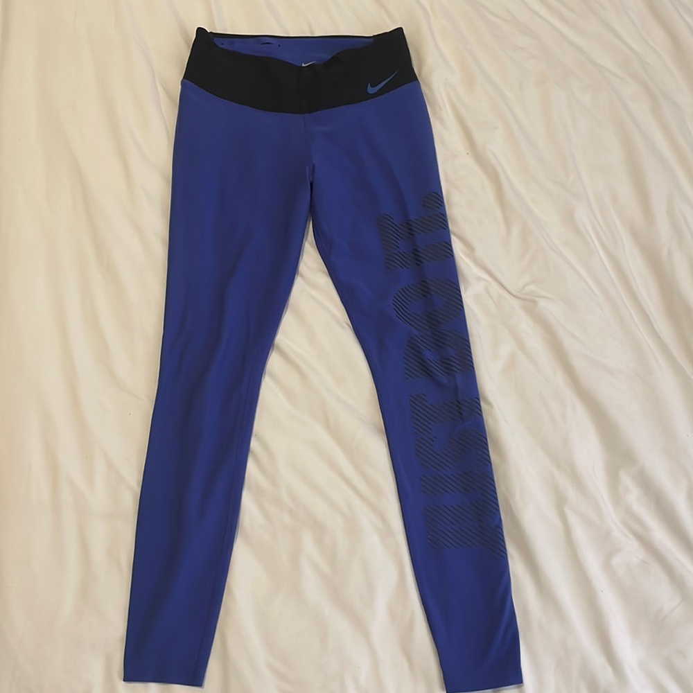 Nike leggings